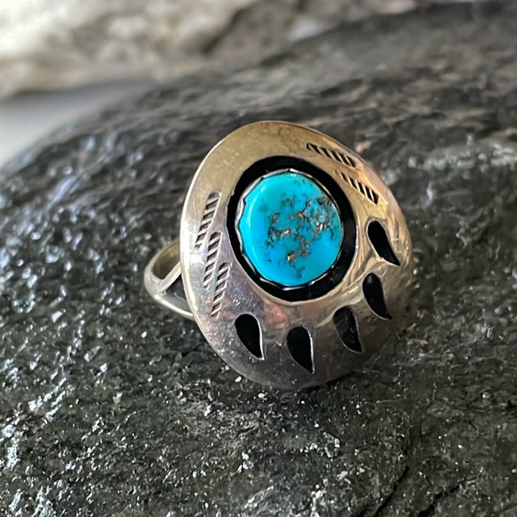 Turquoise Bear Paw Navajo Native American Vintage Ring - Picture 4 of 12